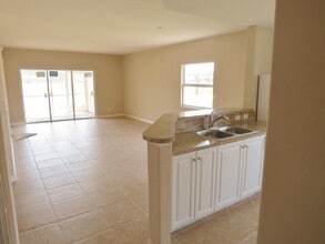 27430 Palmesta Circle, Unit #16 in Bonita Springs, FL - Building Photo - Building Photo