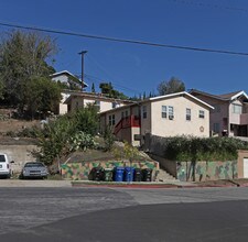 501 Isabel St in Los Angeles, CA - Building Photo - Building Photo