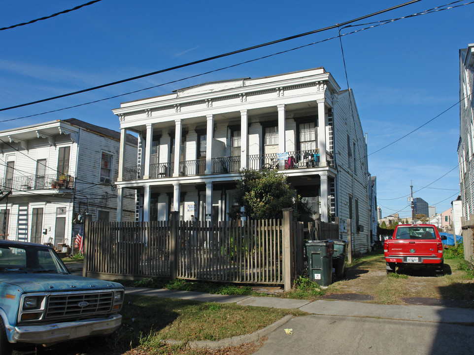 1521 Euterpe St in New Orleans, LA - Building Photo