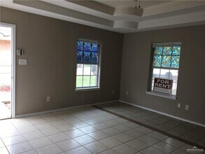 1513 Orlando St in Edinburg, TX - Building Photo - Building Photo