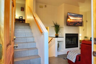 621 W Alameda St in Santa Fe, NM - Foto de edificio - Building Photo