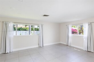 4430 NE 28th Terrace in Lighthouse Point, FL - Building Photo - Building Photo