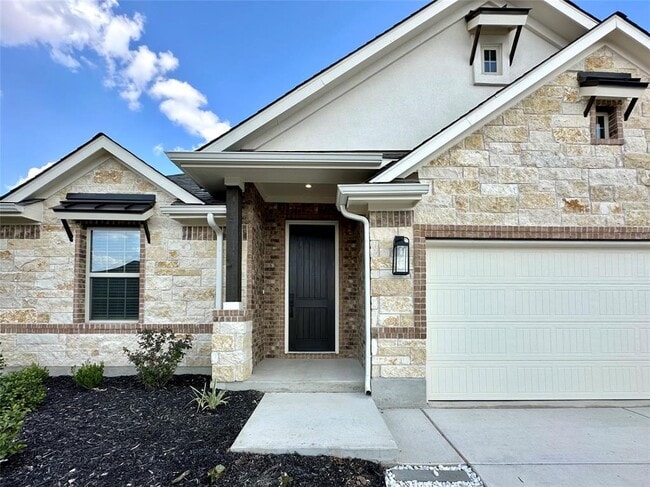336 Chaste Tree Dr in San Marcos, TX - Building Photo - Building Photo