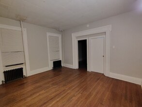 137 E 2nd St in Oswego, NY - Building Photo - Building Photo