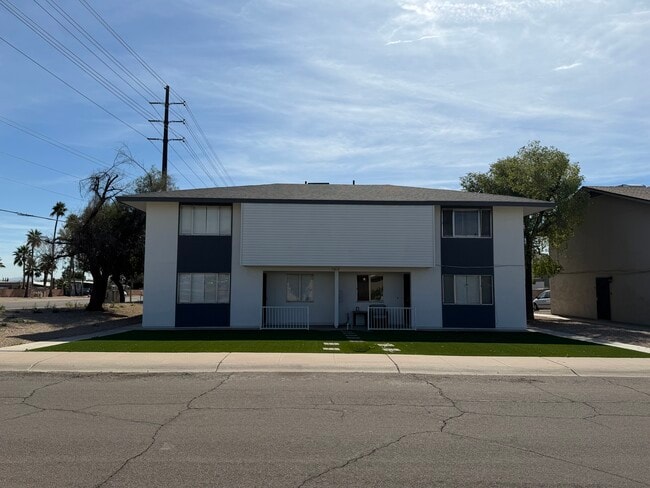 7919 E Kimsey Ln, Unit A in Scottsdale, AZ - Foto de edificio - Building Photo