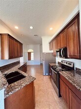 449 Bay Leaf Dr in Poinciana, FL - Building Photo - Building Photo