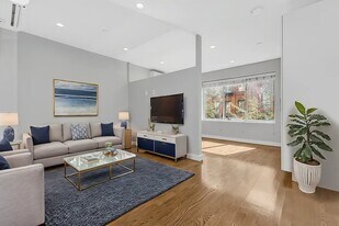 99 Suffolk St in New York, NY - Building Photo