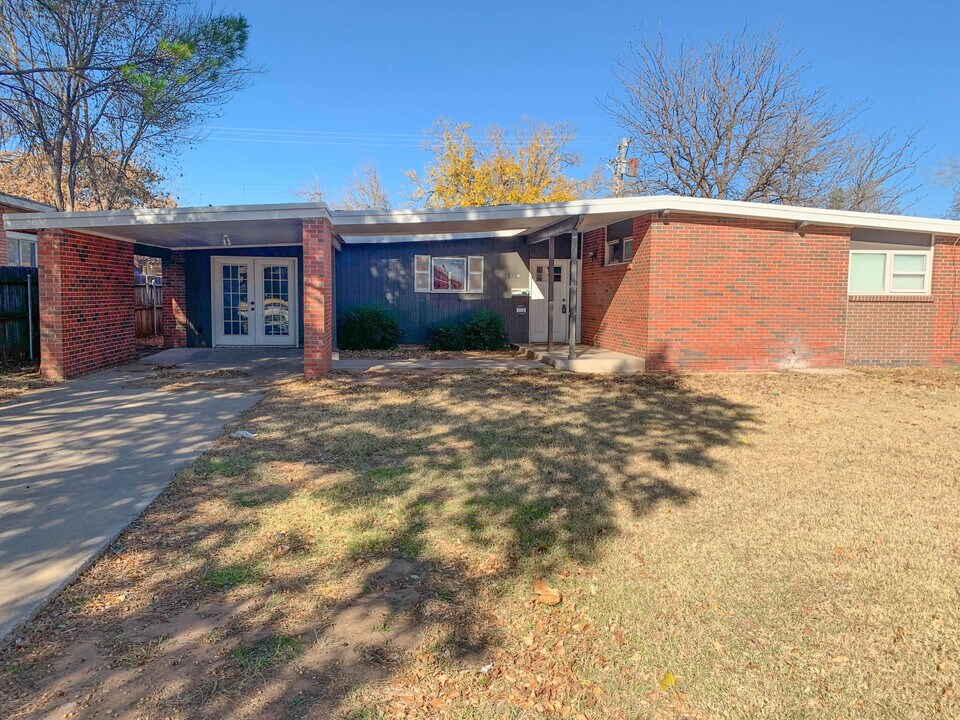2510 47th St in Lubbock, TX - Building Photo