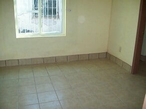 131 Linden St in El Paso, TX - Building Photo - Building Photo