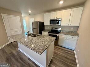 126 Lexington Ave in Griffin, GA - Building Photo - Building Photo