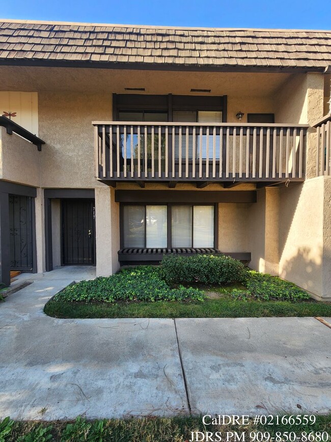 717 Knollwood Ln in San Dimas, CA - Building Photo - Building Photo