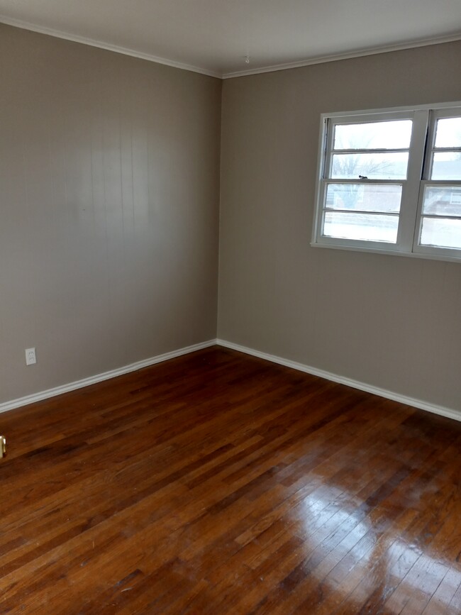 812 N Dwight St in Pampa, TX - Building Photo - Building Photo