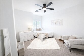 854 S San Marcos Dr, Unit 10B in Apache Junction, AZ - Foto de edificio - Building Photo