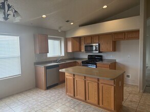 3401 Shiloh Rd NE in Rio Rancho, NM - Building Photo - Building Photo