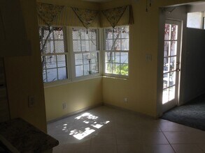 766 E Home Ave in Fresno, CA - Building Photo - Building Photo