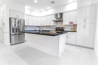 20919 NW 1st Dr in Pembroke Pines, FL - Building Photo - Building Photo