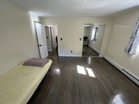 79 Walnut Park, Unit 2 in Boston, MA - Building Photo - Building Photo