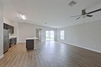 3908 23rd St SW in Lehigh Acres, FL - Building Photo - Building Photo