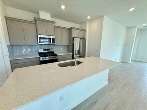 19600 Whispering Creek Rd in Loxahatchee, FL - Building Photo - Building Photo