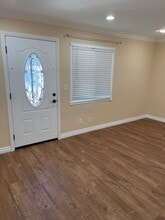 8363 Limerick Ave in Winnetka, CA - Building Photo - Building Photo