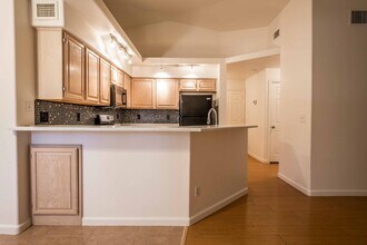 368 Manti Pl in Henderson, NV - Foto de edificio - Building Photo