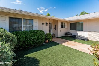 10229 W Bolivar Dr in Sun City, AZ - Building Photo - Building Photo