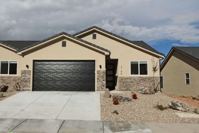 2182 380 S in Hurricane, UT - Building Photo - Building Photo