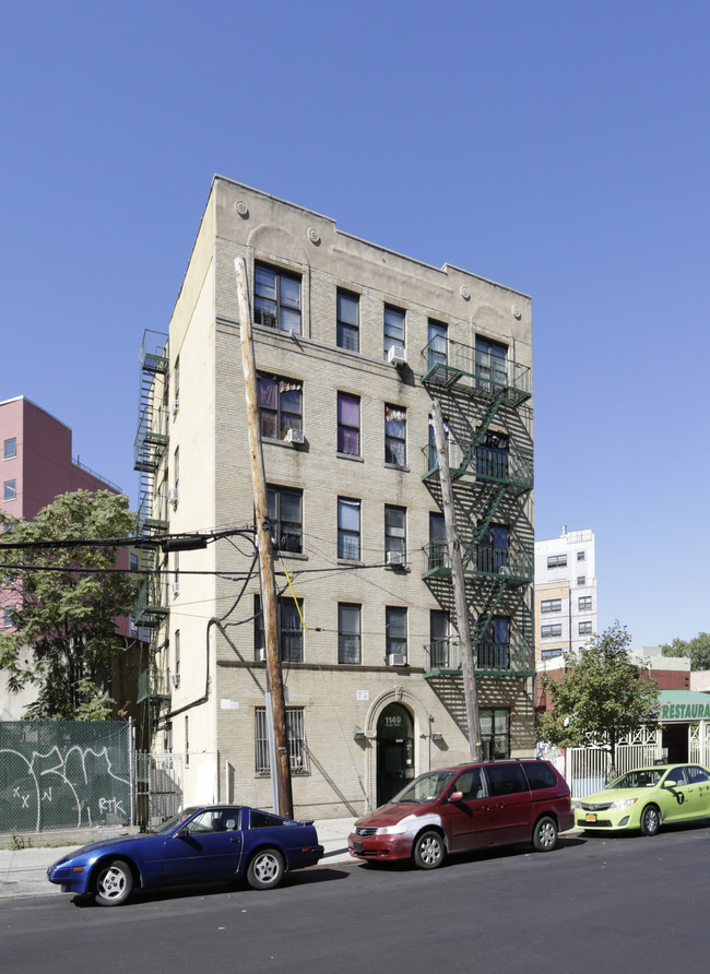 1149 Tiffany St in Bronx, NY - Building Photo - Building Photo