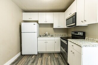 2311 25th St in Lubbock, TX - Foto de edificio - Building Photo