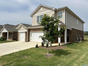 4218 Textile Ln in Huntsville, AL - Building Photo - Building Photo