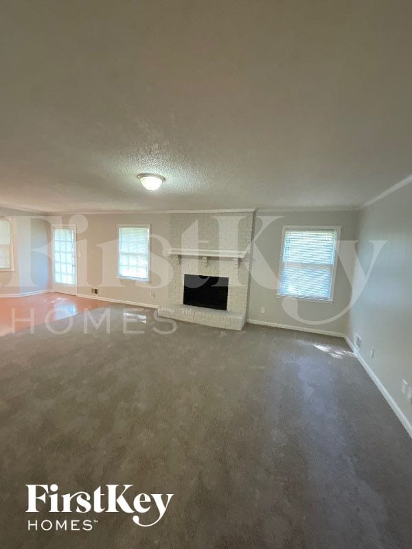 1393 Panola Rd in Ellenwood, GA - Foto de edificio - Building Photo