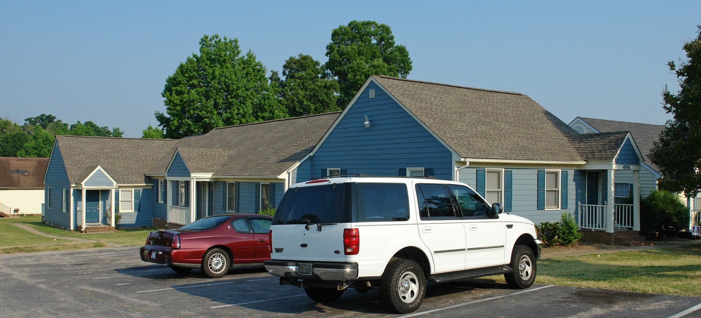 4541 Hargrove Rd in Raleigh, NC - Building Photo