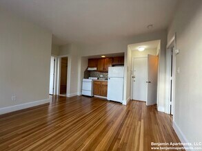 33 Lancaster Terrace, Unit 310 in Brookline, MA - Building Photo - Building Photo