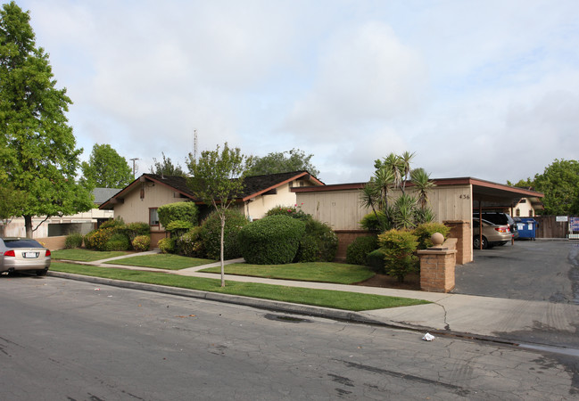 El Nido in Fresno, CA - Foto de edificio - Building Photo