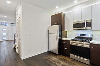 2614 SW Nevada St in Seattle, WA - Building Photo - Building Photo