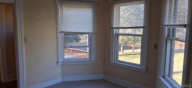 66 Monsey Heights Rd in Airmont, NY - Building Photo - Building Photo