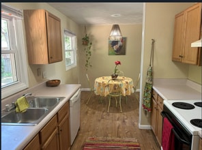 2304 Jackson Bluff Rd in Tallahassee, FL - Building Photo - Building Photo