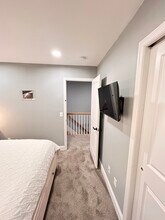 1 Candice Ct, Unit Private Bedroom in Medford, NY - Building Photo - Building Photo