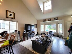 306 Golden Valley Dr in Bozeman, MT - Building Photo