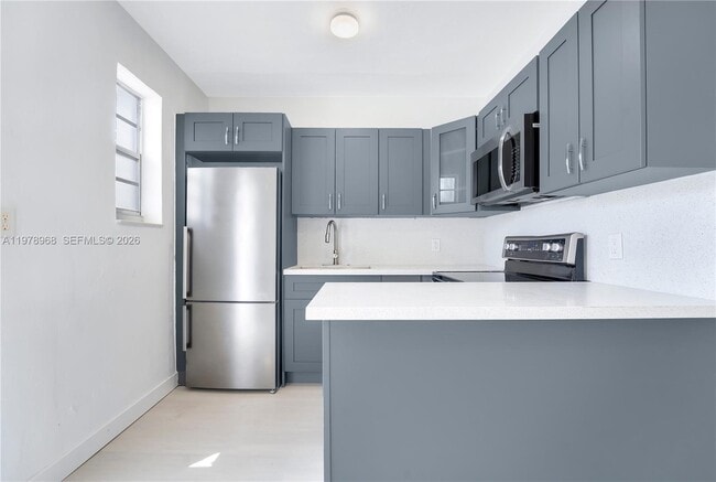 15991 NE 18th Pl in North Miami Beach, FL - Building Photo - Building Photo