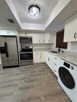 606 SE 6th St in Cape Coral, FL - Building Photo