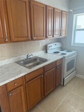 621 SW 15th Ave in Miami, FL - Building Photo - Building Photo