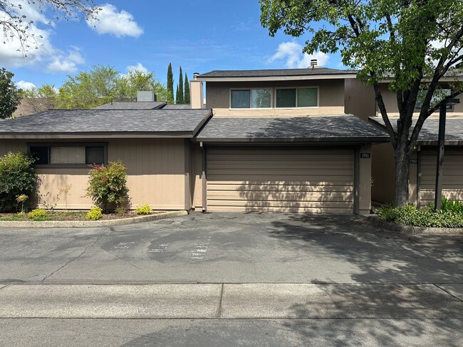 property at 1911 Bechelli Ln