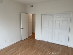 7632 Topanga Canyon Blvd-Unit -212 in Los Angeles, CA - Building Photo - Building Photo