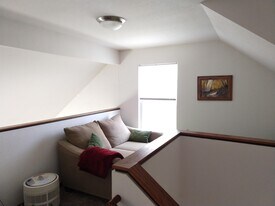 625 N Wrigley Ln in Lawrence, KS - Building Photo