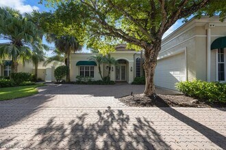 3722 Rachel Ln in Naples, FL - Building Photo - Building Photo