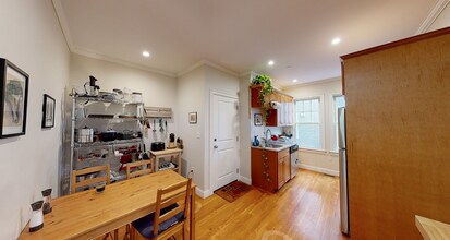 12 Marney St in Cambridge, MA - Building Photo - Building Photo