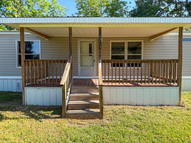 1321 15th St in Baker, FL - Building Photo - Building Photo