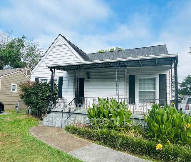 property at 215 S Moore Rd