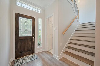 1413 Whispering Pines Dr in Houston, TX - Building Photo - Building Photo